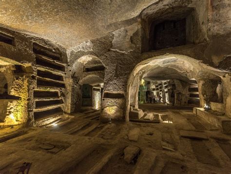 De Catacomben van San Gennaro! Een reis door de eeuwenoude geschiedenis van Napels.